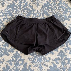 Hotly Hot Short II 2.5”